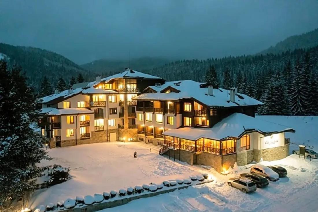 Secret Lake 533 At Oak Residence Smolyan Extérieur photo