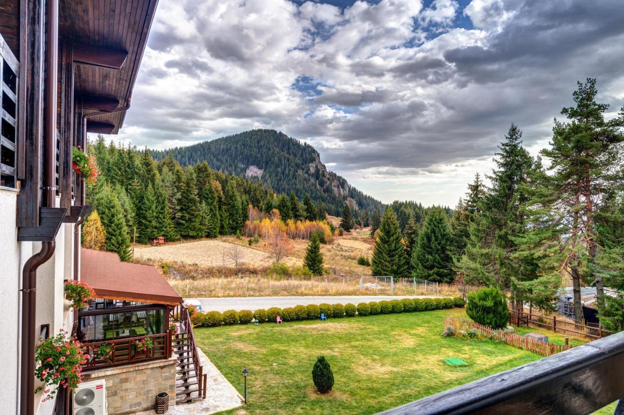 Secret Lake 533 At Oak Residence Smolyan Extérieur photo